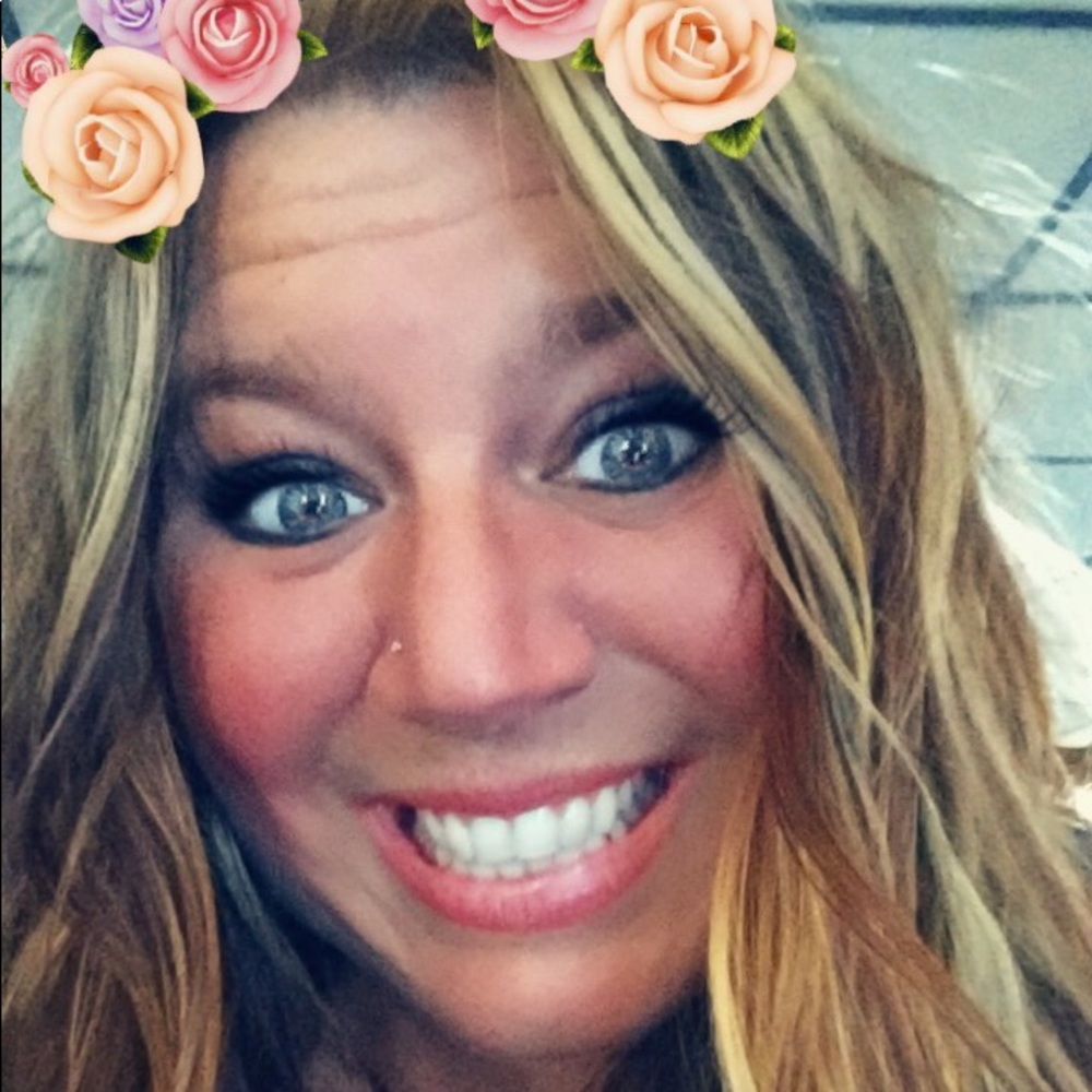 Meet your Posher, Kera